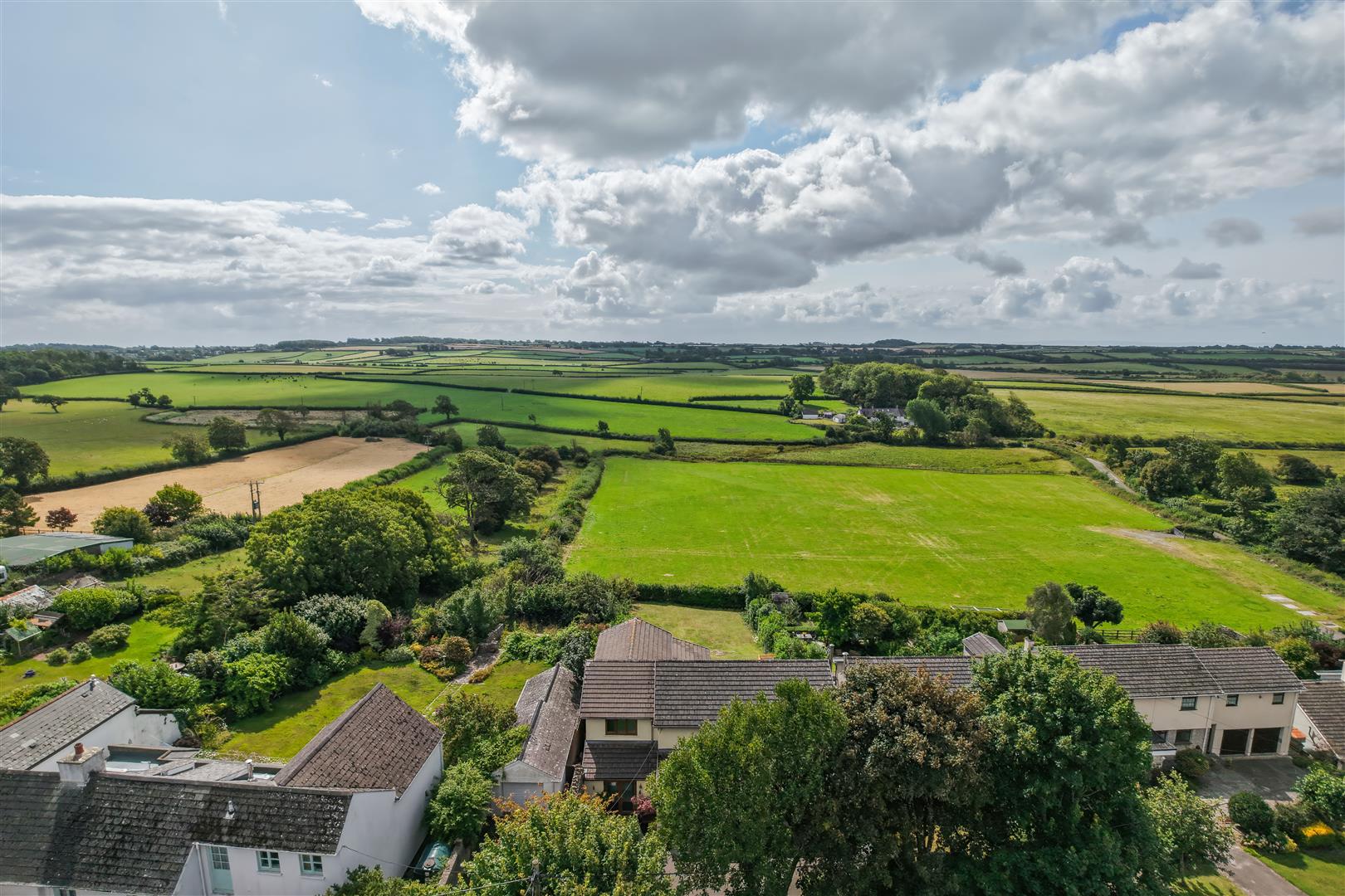 1 Coed Masarnen, Colwinston, Cowbridge, Vale of Glamorgan, CF71 7NG
